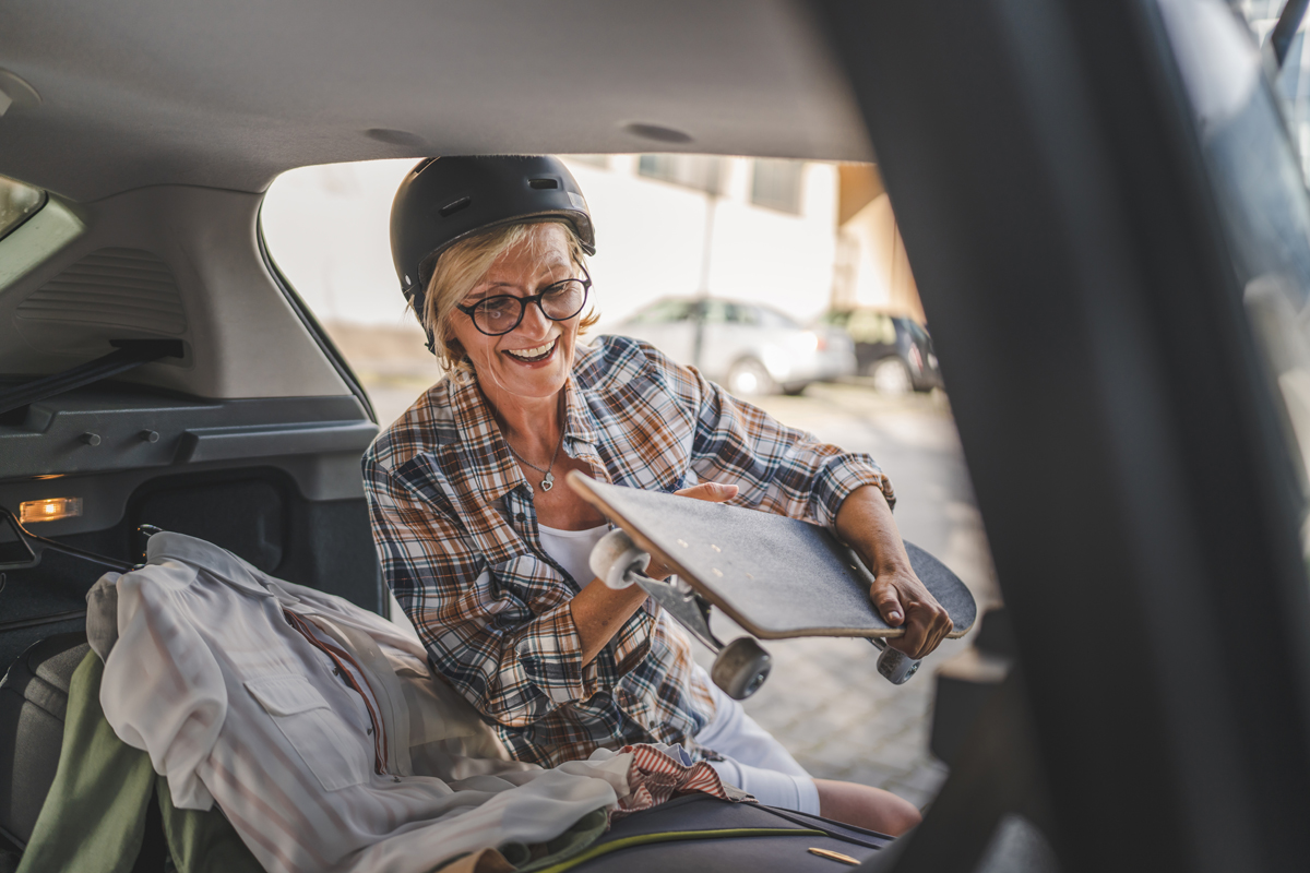 When it comes to auto transport, many people wonder whether it is possible to utilize the empty space in their vehicle by packing it with personal belongings. This article aims to provide clarity on the matter and address the top 5 questions surrounding this topic.