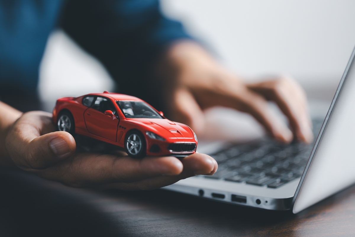 Auto Transport Brokers are professionals that ensure a seamless car shipping experience.